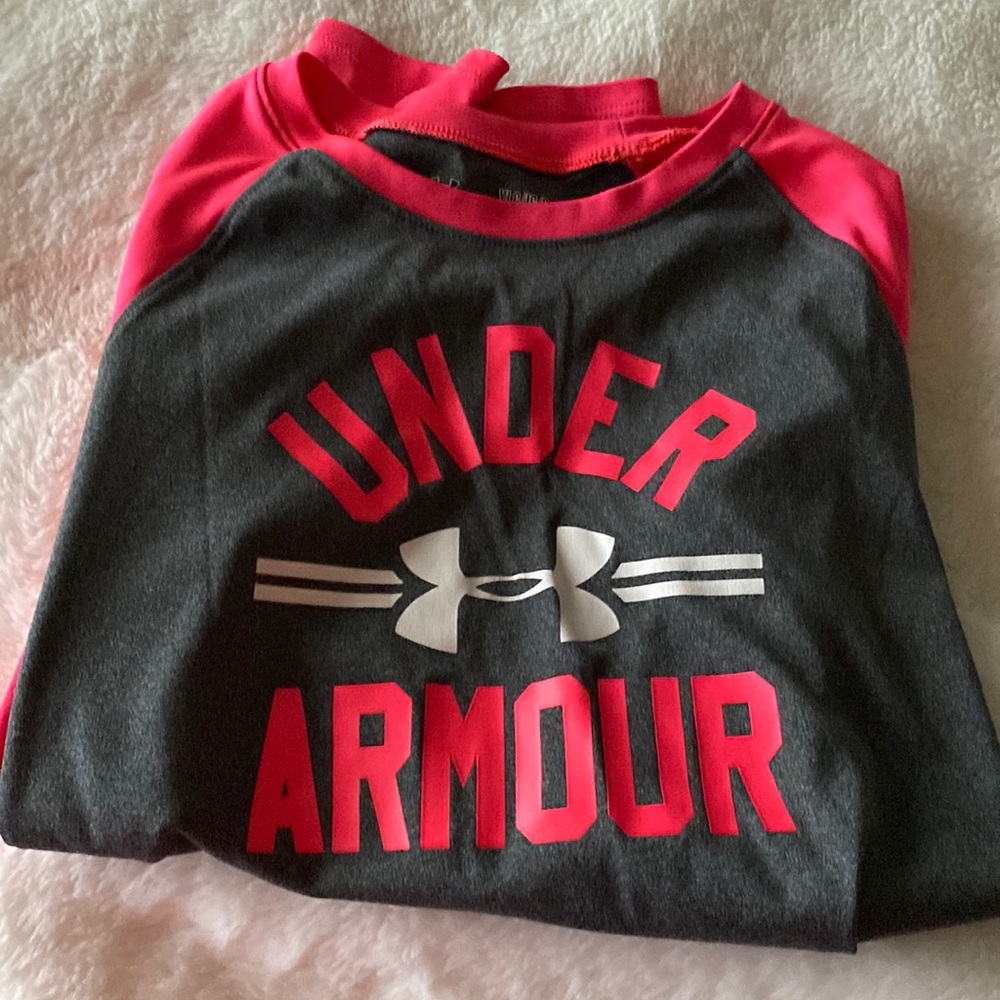 Under Armour YOUTH long sleeve!